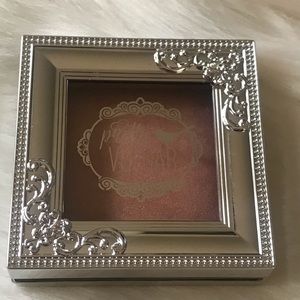 Pretty Vulgar Highlighter